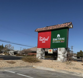 HomeTowne Studios by Red Roof Ridgecrest